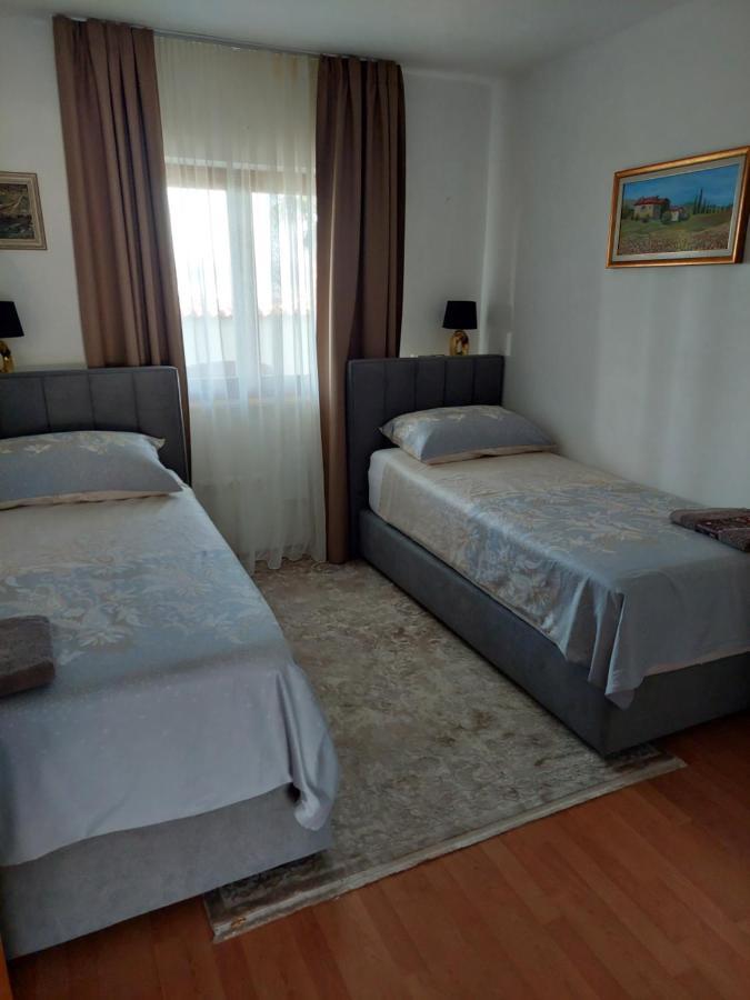Apartment Oaza Relax Capodistria Esterno foto